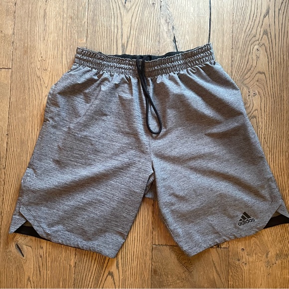 Adidas clima-lite Shorts 9 - Picture 2 of 3